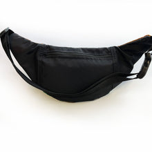 Load image into Gallery viewer, Vintage Plaid Crescent Fanny Pack