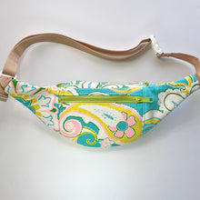 Load image into Gallery viewer, Vintage Floral Crescent Fanny Pack